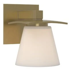 Wren Wall Sconce
